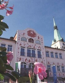 Arik-Brauer-Rathaus-Voitsberg_Frühling | © Robert Cescutti