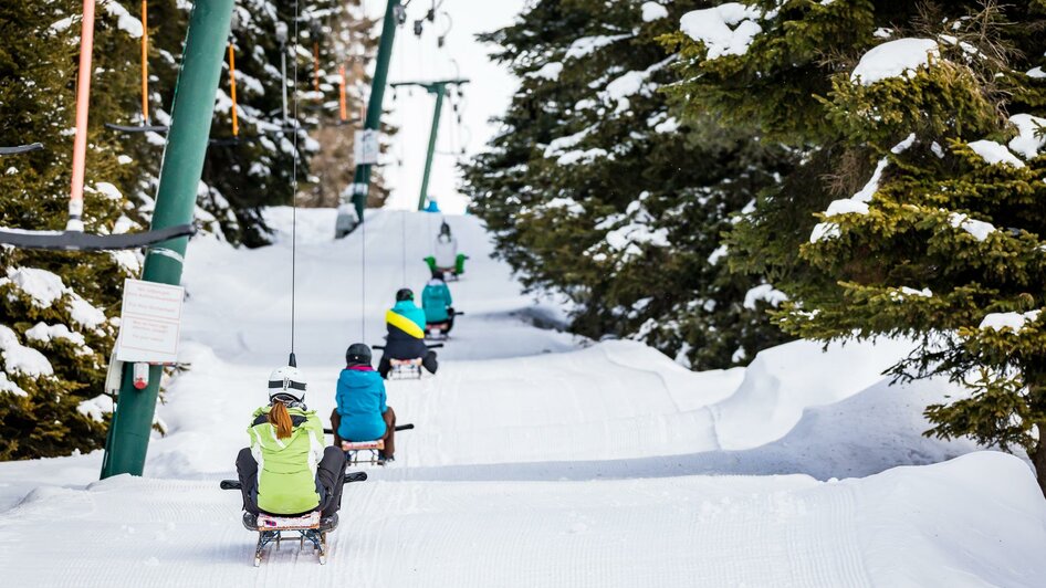 Hinauf geht es mit dem Lift | © Naturpark Zirbitzkogel-Grebenzen