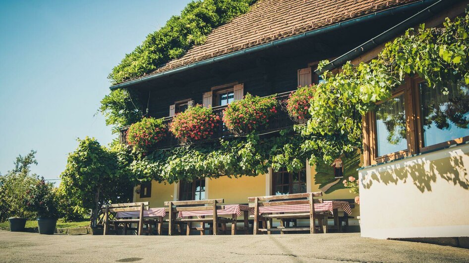 Körbisch Buschenschank Außenansicht | © Buschenschank Körbisch