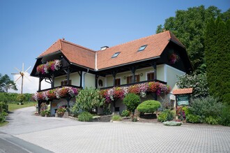 Weinbau Buschenschank Leitinger vlg. Klinger | © Schilcherland Steiermark