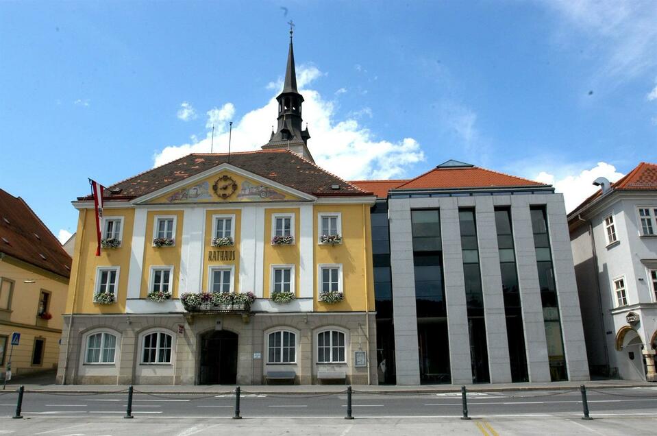 Das Rathaus mit Arkadenhof - Impression #1 | © H. Schiffer