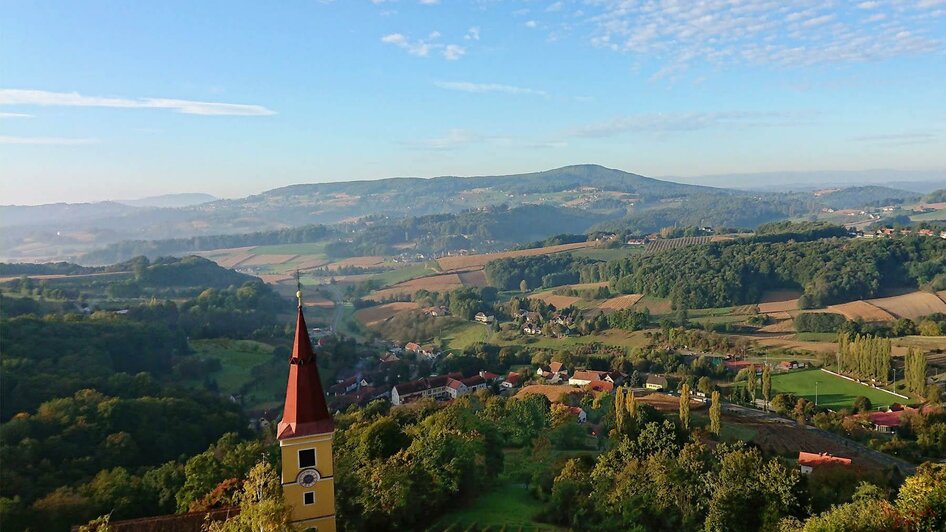 Vulkanland Blick am Geotrail rund um Kapfenstein | © Spiritour.at, Gabriele Grandl