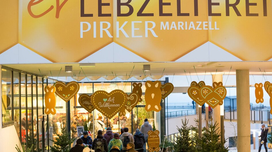 Besichtigung der Lebkuchenfertigung erLEBZELTEREI | © Pirker GmbH Mariazell