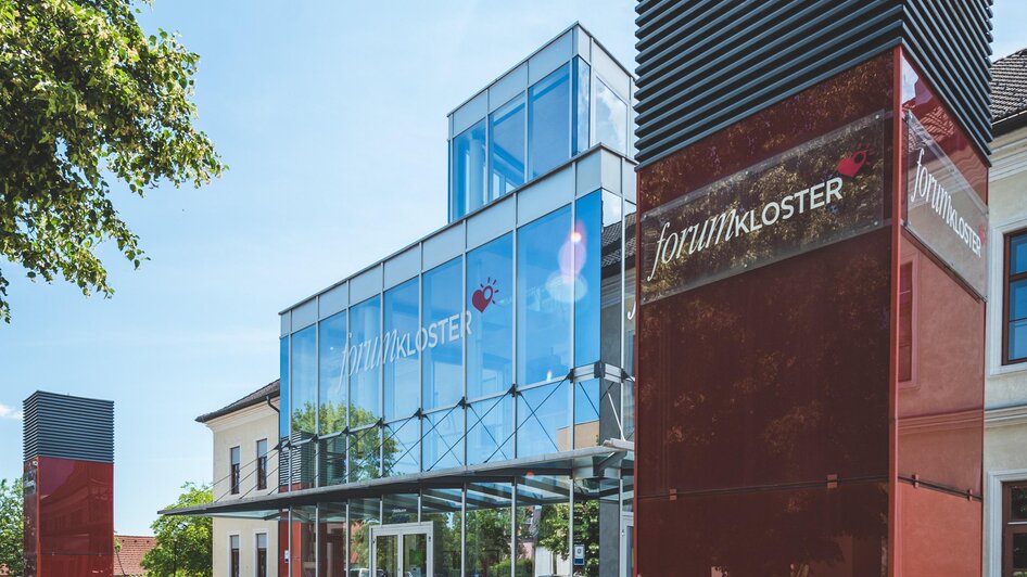 forumKLOSTER_Eingang_Oststeiermark | Stadtgemeinde Gleisdorf | © Tourismusverband Oststeiermark forumKLOSTER_Eingang_Oststeiermark | © Tourismusverband Oststeiermark