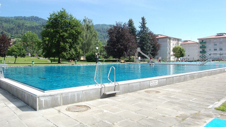 Freibad-Becken-Murtal-Steiermark | © Freibad Fohnsdorf