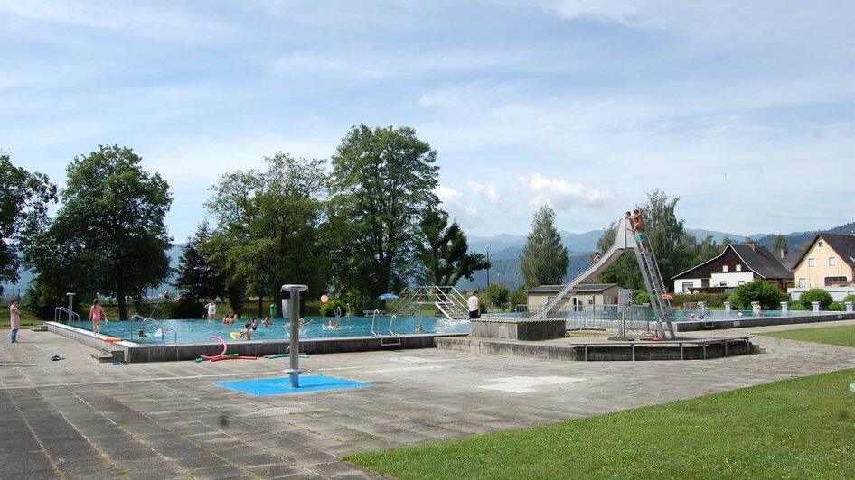 Freibad-Rutsche-Murtal-Steiermark | © Freibad Fohnsdorf