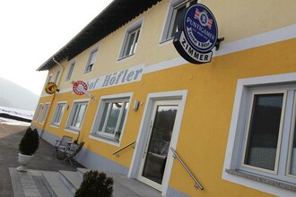 Eingangsbereich_Gasthof_Höfler_in_Mahrensdorf | © Barbara Schenk