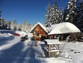 Gipfelhütte auf der Hebalm | © Kluflifte