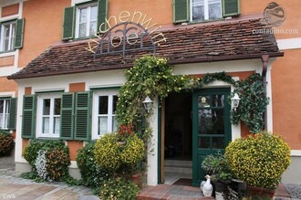 kh Kirchenwirt Hofer_house_entrance_eastern_styria | © Kirchenwirt Hofer