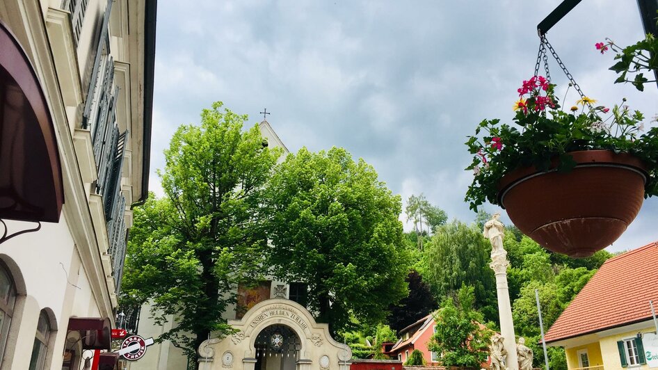 Klosterkirche mit Pestdenkmal | © TV Sulmtal Koralm