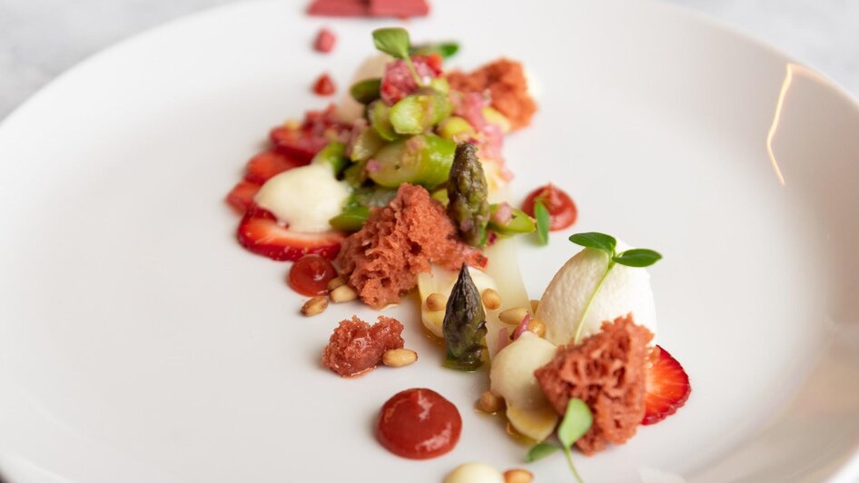 nullneun - Fine-Dining-Komposition | © nullneun nullneun - Fine-Dining-Komposition | © nullneun