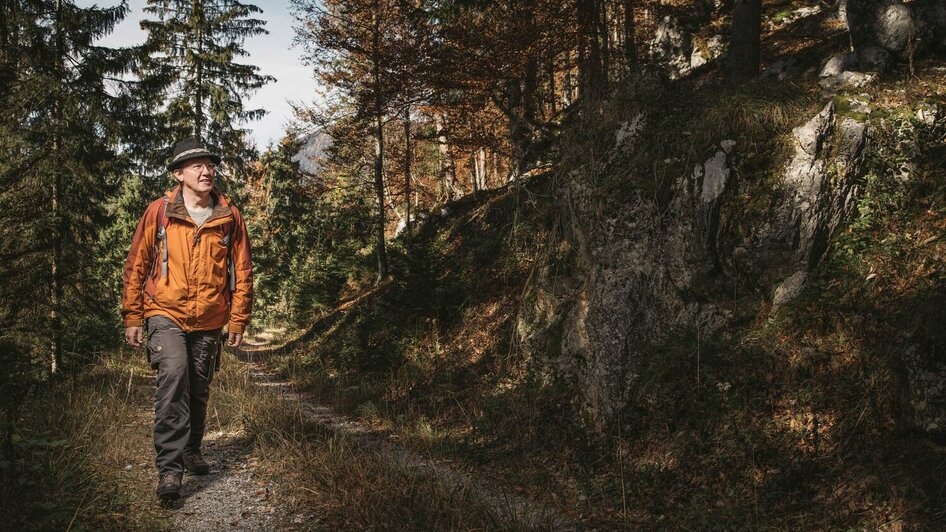 Unterwegs mit dem Steindolmetscher | © Stefan Leitner