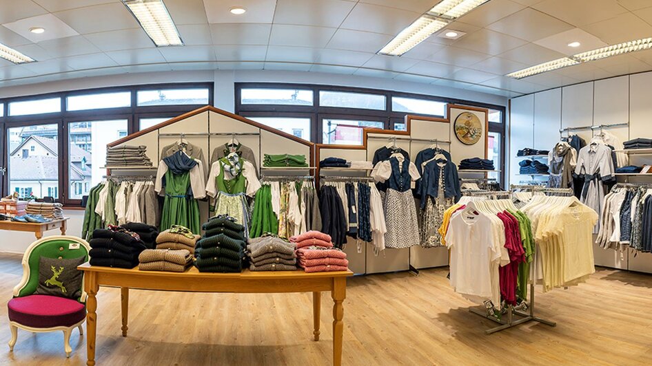 Steinhuber Tracht und Mode, Bad Aussee, Geschäft | © Landmarkt, Christian Wöhr