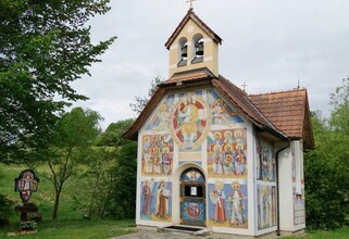 Tregister Dorfkapelle_ Vorderansicht | © TV Lipizzanerheimat/EU