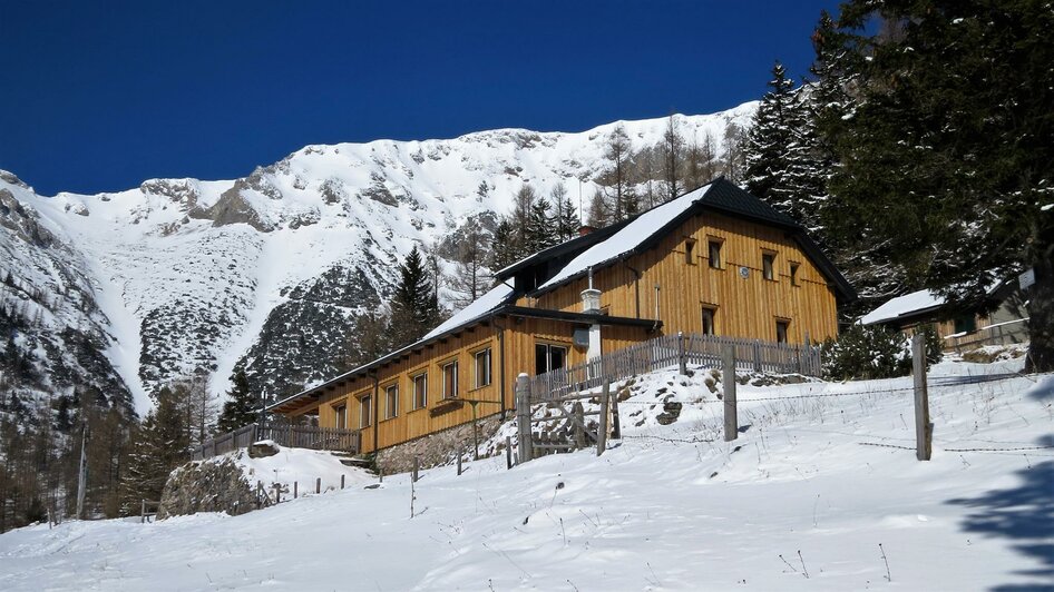 Das Waxriegelhaus im Winter | © Waxriegelhaus