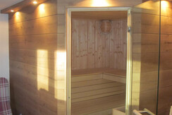 Spa Eingang beleuchtet