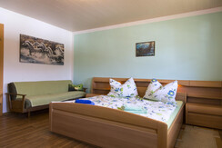 Serena Doppelbett mit Couch