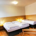 Photo of 4-bed room, bath, toilet, living room/bedroom