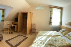 Dreibettzimmer
