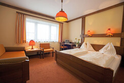 Dreibettzimmer Zimmernummer 1