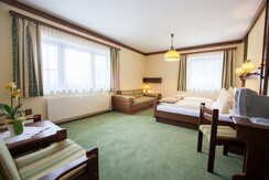 Dreibettzimmer Zimmernummer 2