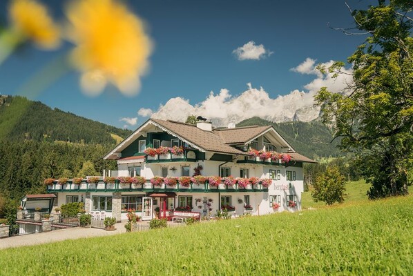 Ferienhaus Bergrast  - Ramsau am Dachstein | © Christine Höflehner