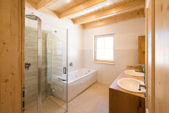 Badezimmer "Tribein"