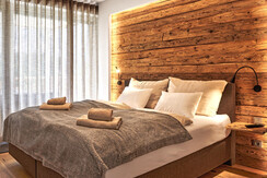 Adler Auszeit Lodge D6_Tauplitz_Schlafzimmer