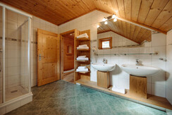 Almdorf Reiteralm_Komfort-Almhütte Enzian 10