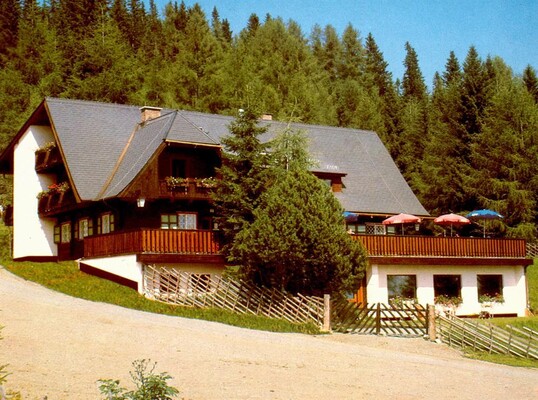 JudenburgerHütte-Außenansicht-Murtal-Steiermark | © Judenburger Hütte