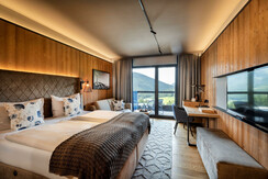 Room Pictures_Room_PANO_2