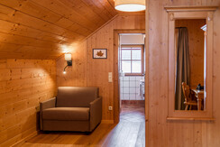 Hirtabua Ausziehcouch