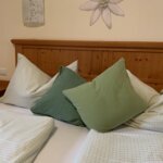 Photo of Double room, bath, toilet, 1 bed room