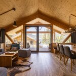 Photo of Holiday home, shower and bath, toilet, facing the mountains