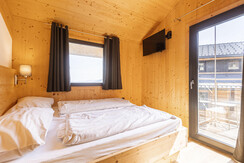 acr_fh03_fta_2404_09