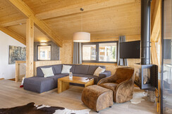 acr_fh12_fta_2404_18