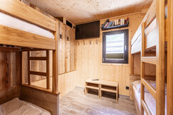 acr_fh13_fta_2404_03