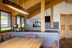 acr_fh09_fta_2404_17