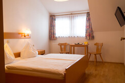 Doppelbettzimmer Nr.25 ohne Balkon - 2 Stock