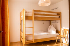 Familienzimmer Nr.2 - 2.Raum - 1 Stock