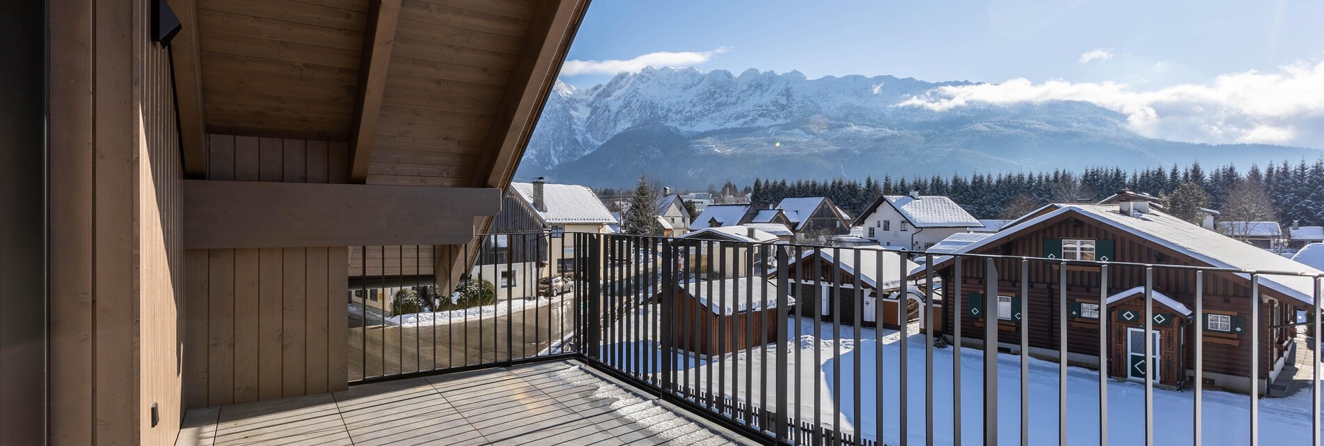 Suite 7 - Thörl 162-19