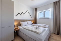 Suite 8 - Thörl 162-2