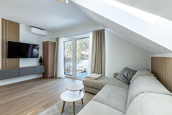 Suite 8 - Thörl 162-16