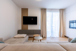 Suite 5 - Thörl 162-10