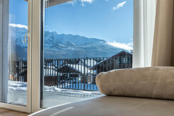 Suite 4 - Thörl 162-17