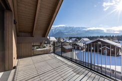 Suite 7 - Thörl 162-19