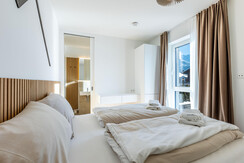 Suite 1 - Thörl 162-5