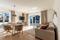 Suite 1 - Thörl 162-10