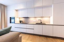 Suite 5 - Thörl 162-11