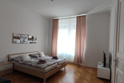 Schlafzimmer2
